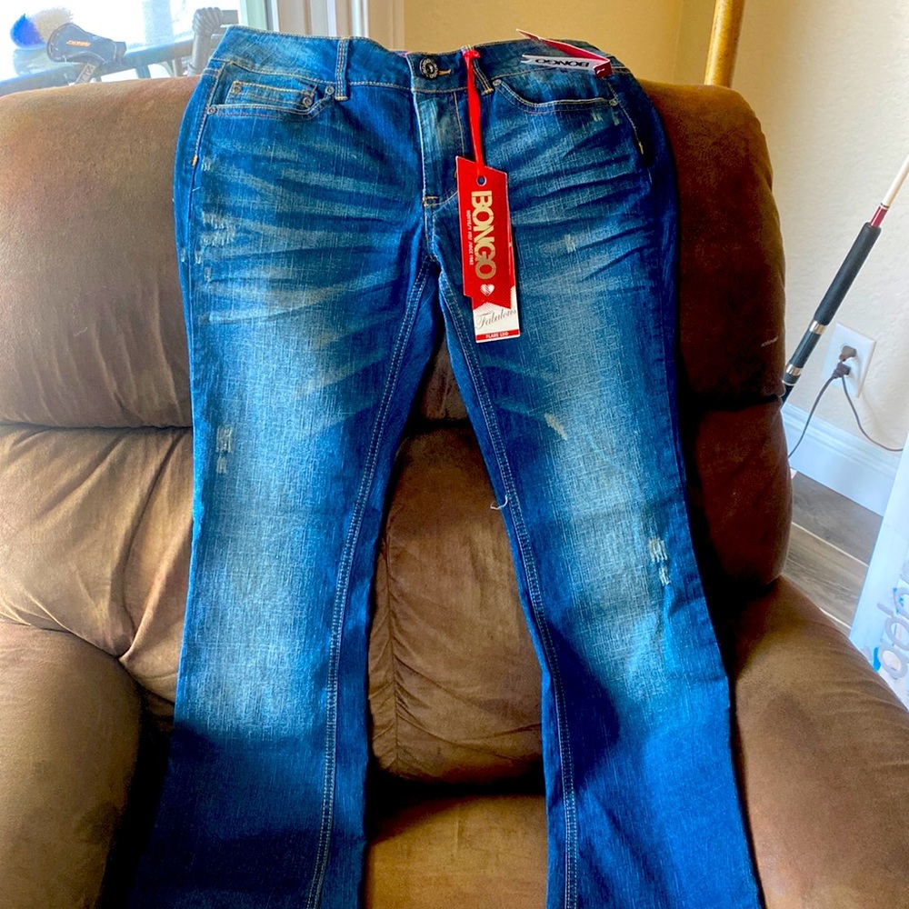 NWT BONGO Juniors Fab Fit Flare Jeans